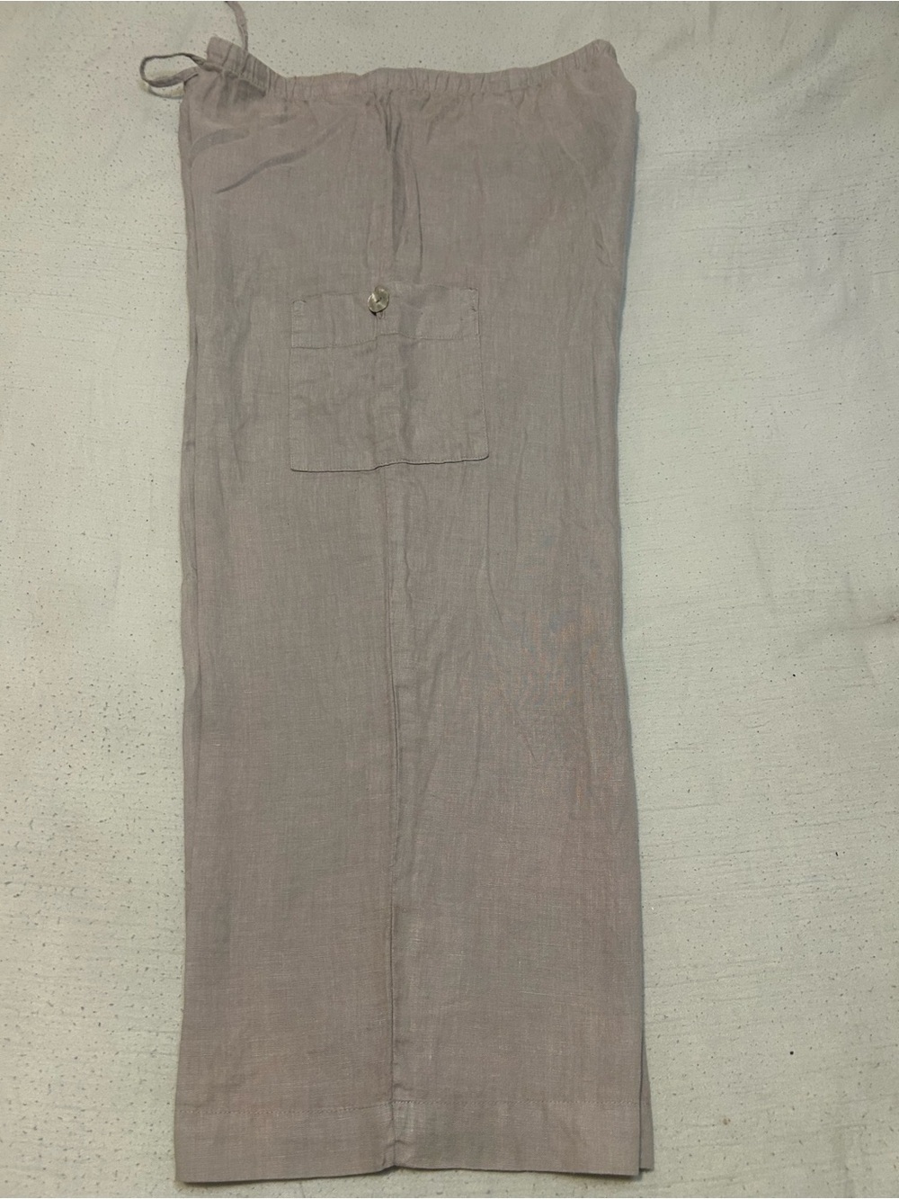 Women's Wide Leg Cargo Linen Pants in Taupe brown. - Picture 8 of 9